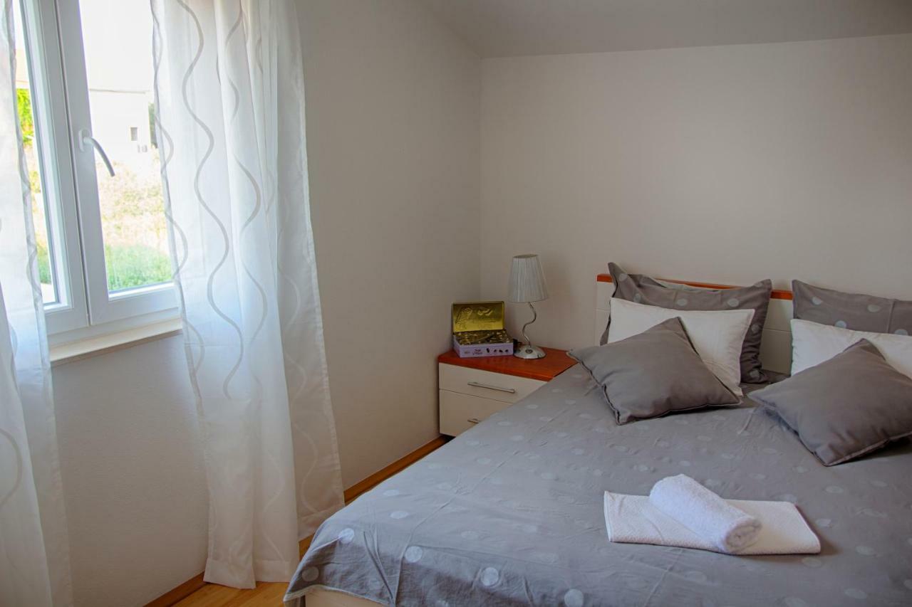 Apartment Ante & Ivanka Vodice Dış mekan fotoğraf